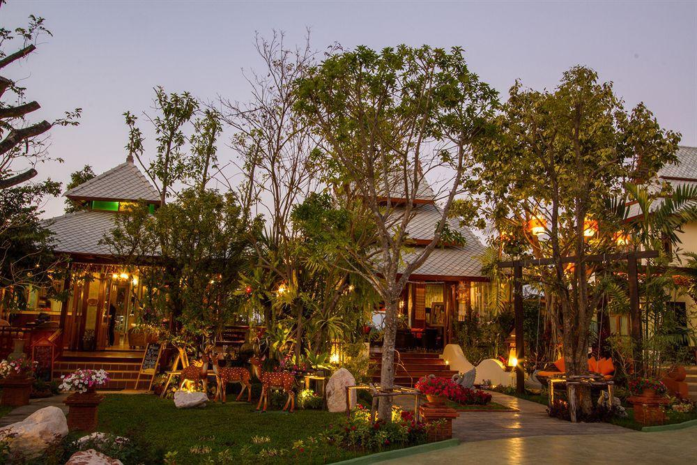 ภูสันฟ้า รีสอร์ท แม่แตง ภายนอก รูปภาพ